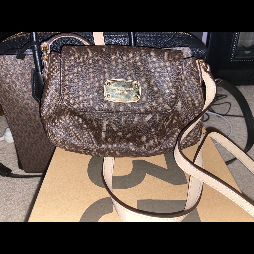 Michael Kors purse